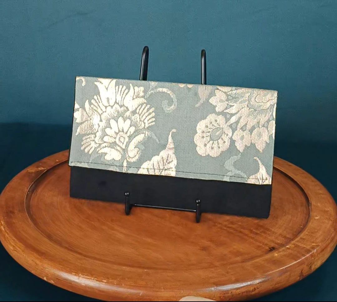 Beppu - la mini pochette - motif Kiku Botan