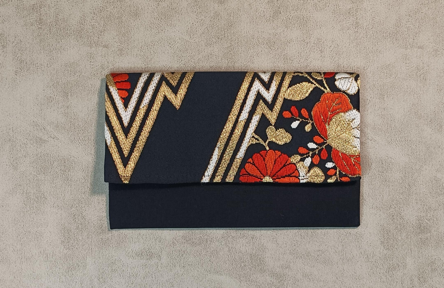 Beppu - Le mini porte carte avec Obi en Soie