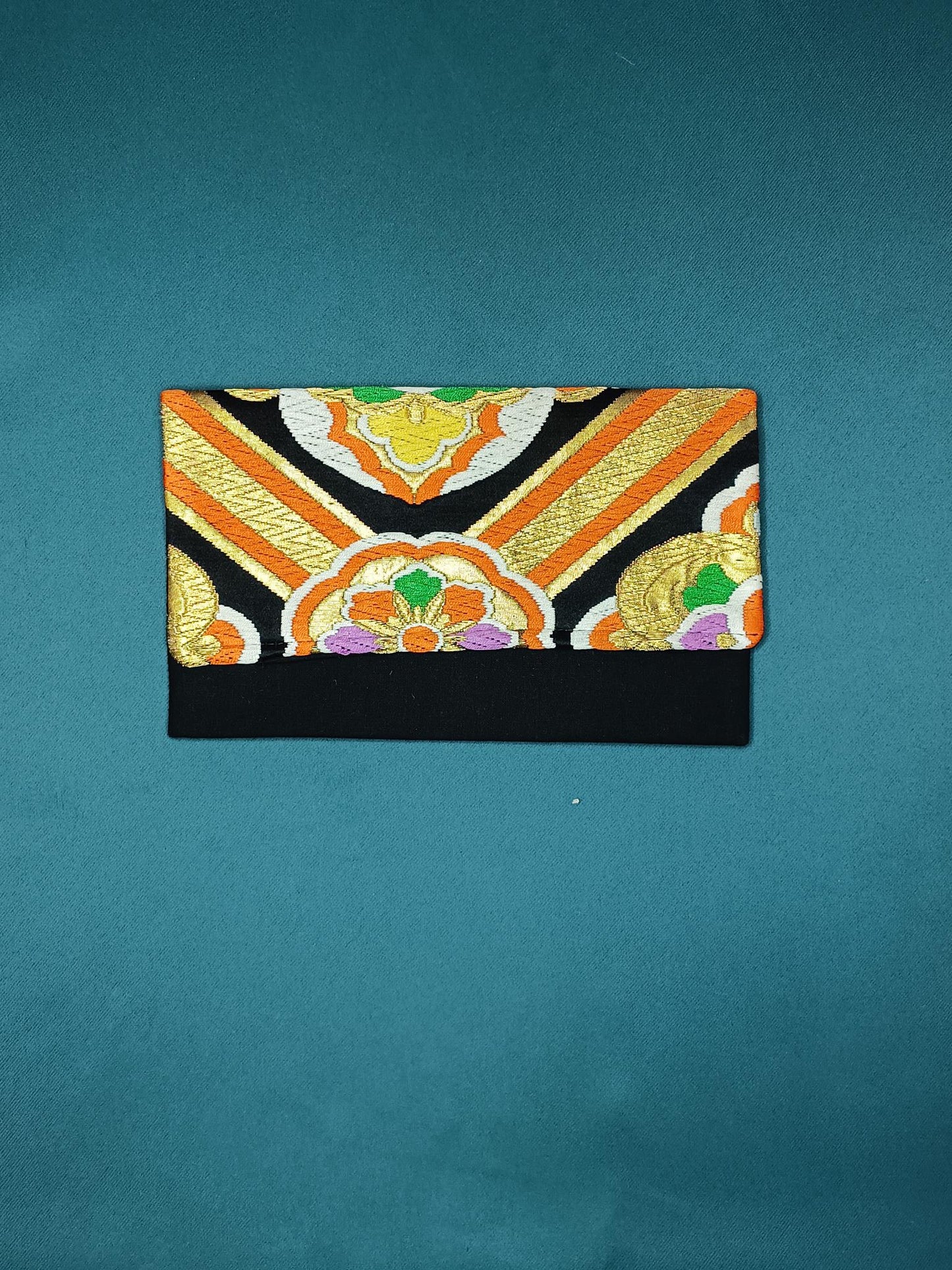 Beppu - La mini pochette avec Obi en Soie