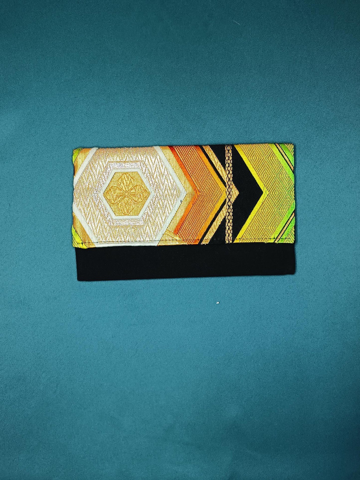 Beppu - La mini pochette avec Obi en Soie