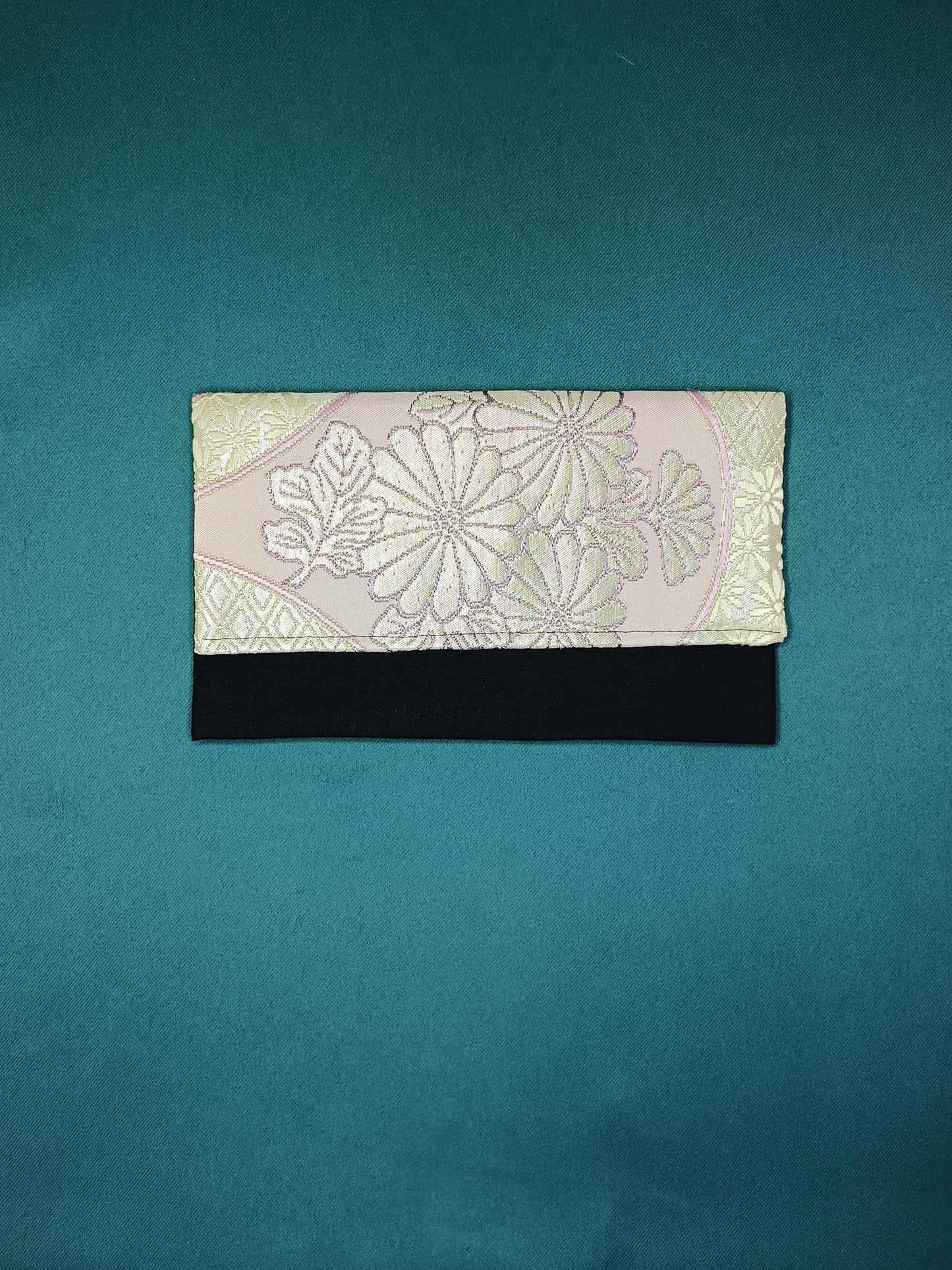 Beppu - La mini pochette avec Obi en Soie