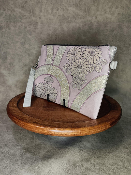 Nara - La pochette de soirée - Motif Kiku Seigaha