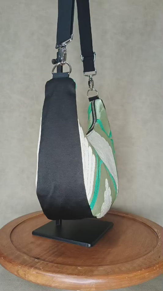 Kofu - Le sac Besace - motif Kujaku no Hane